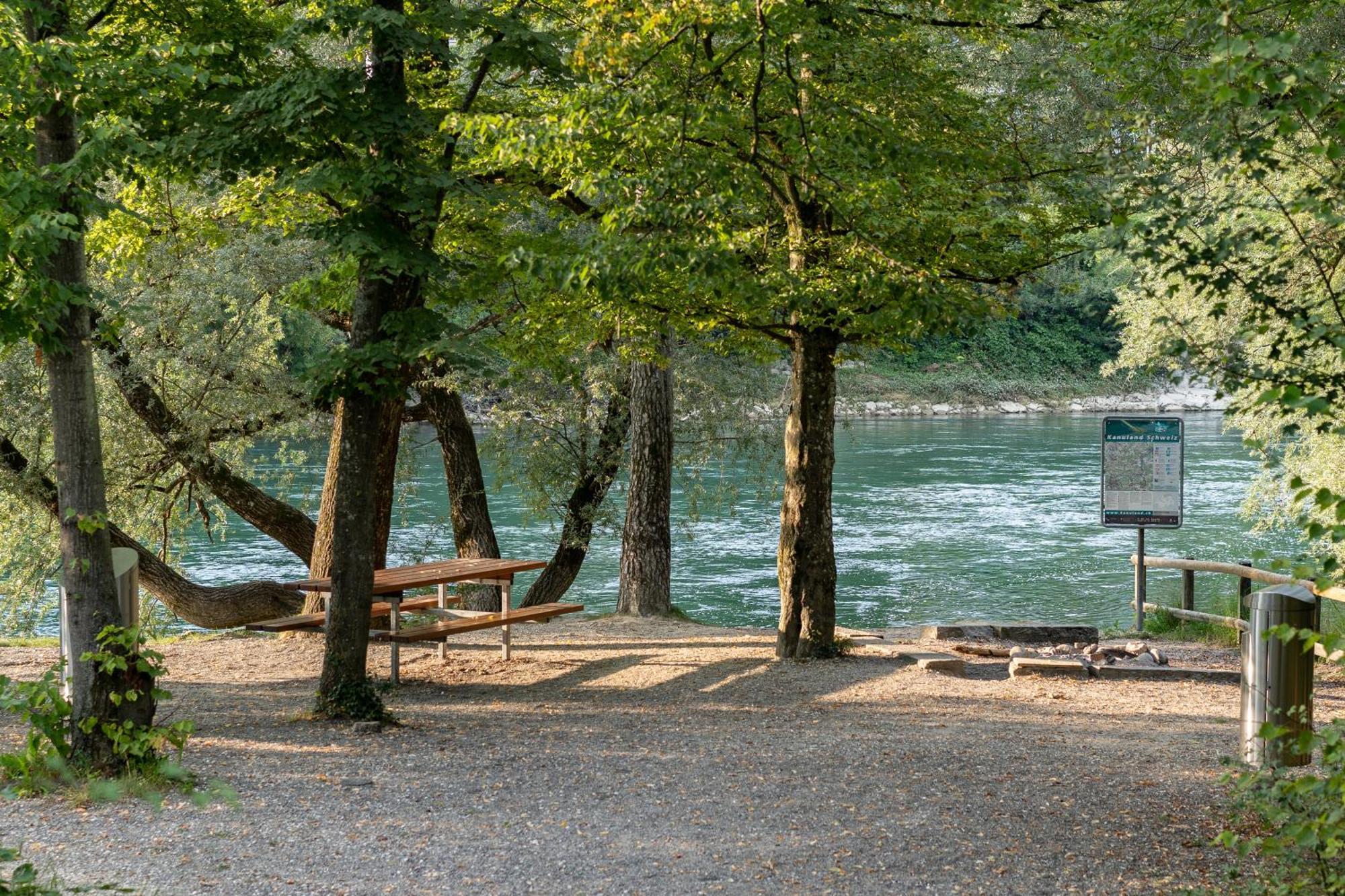 Tiny House Chez Claudine - Relaxen, Workspace, Naehe Thermen, Netflix, Free Parking & Wifi Brugg  Extérieur photo