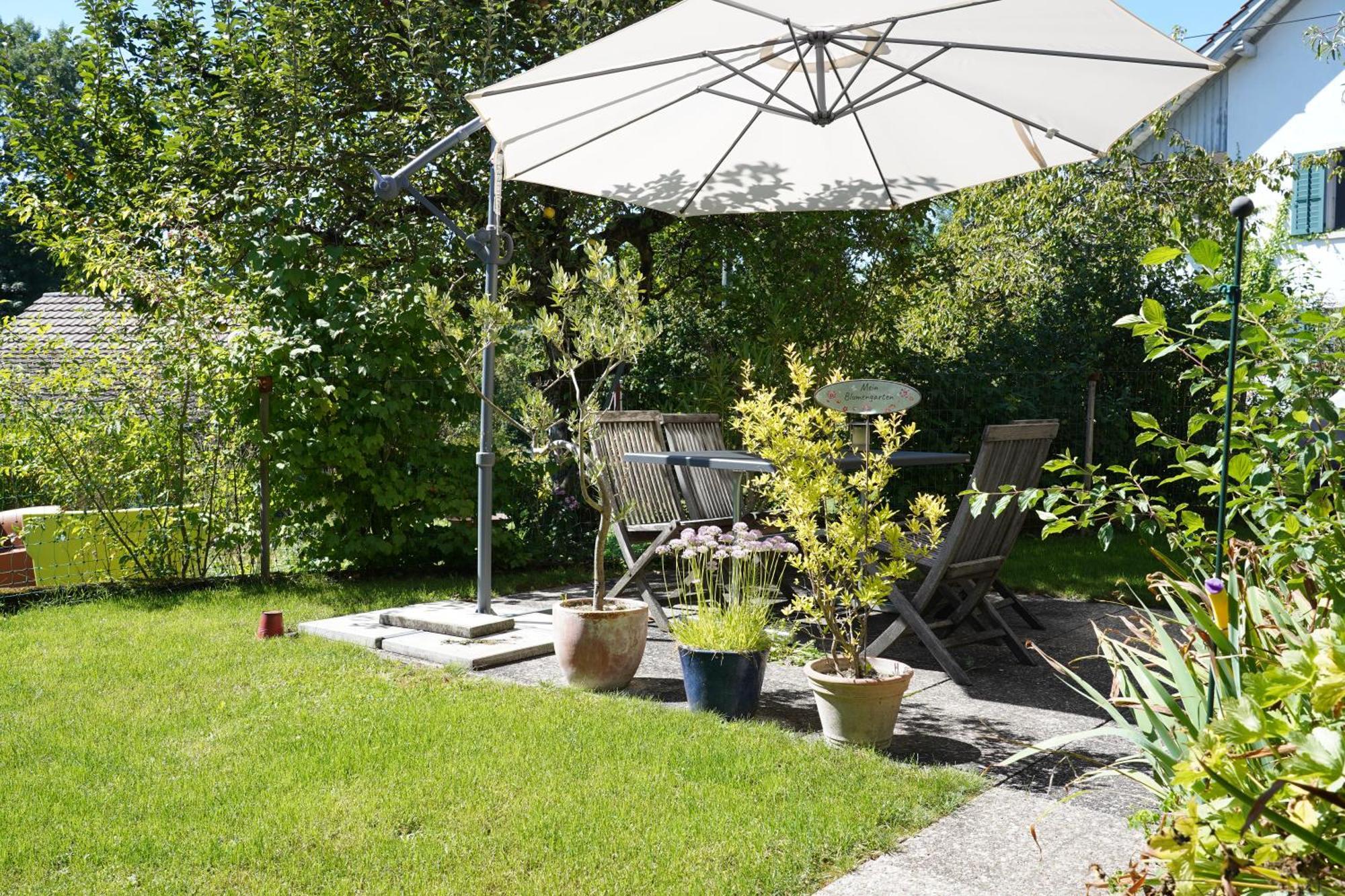 Tiny House Chez Claudine - Relaxen, Workspace, Naehe Thermen, Netflix, Free Parking & Wifi Brugg  Extérieur photo